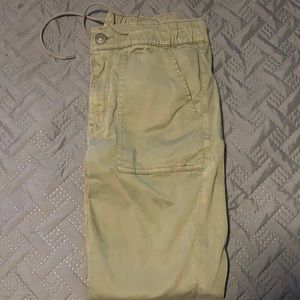 American eagle jogger pants